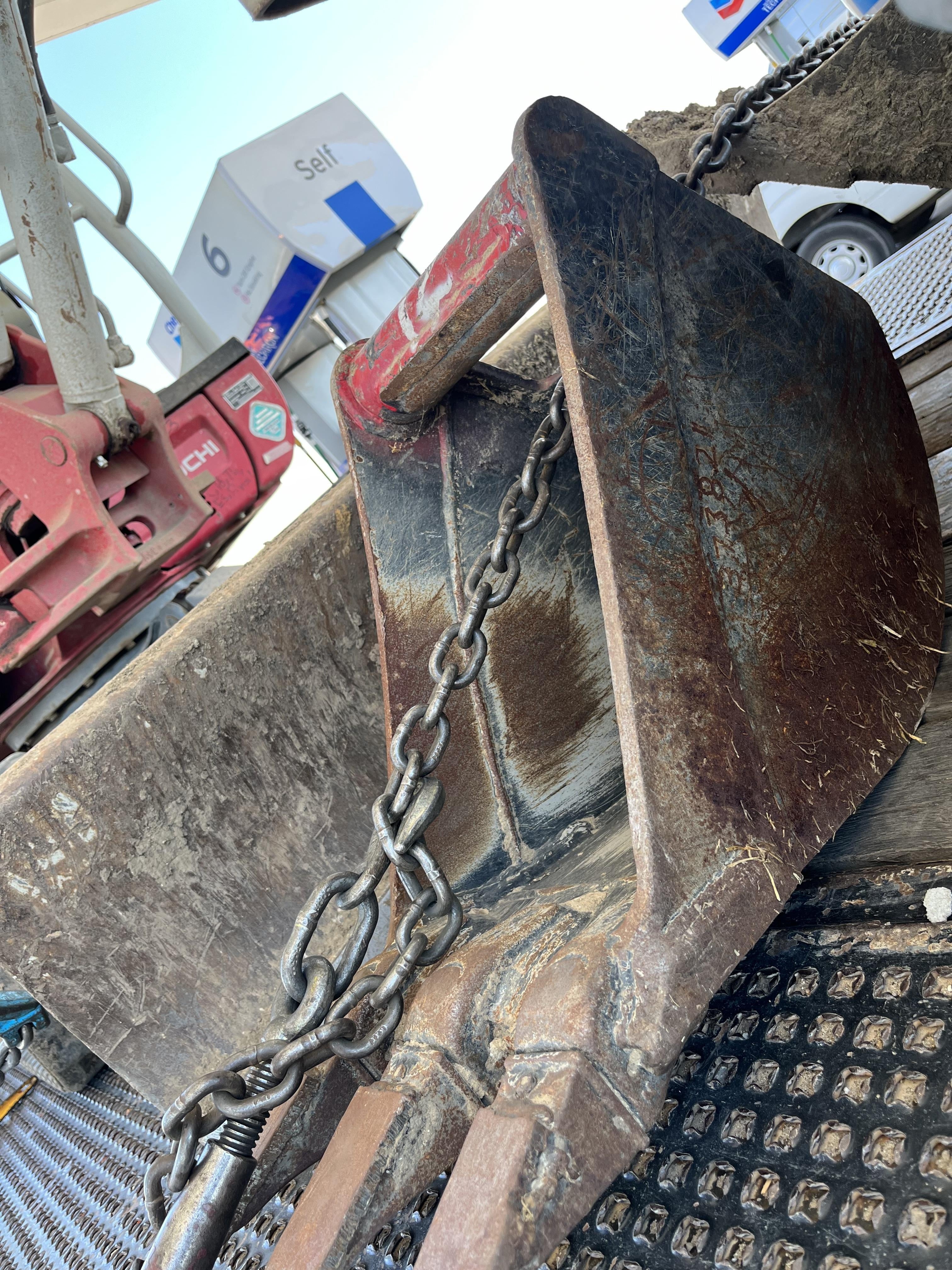 2023 SOLESBEE 12" Bucket - Solesbee