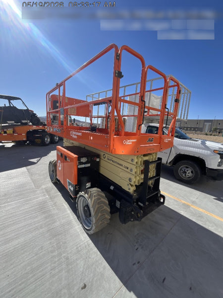 2022 JLG ERT4069