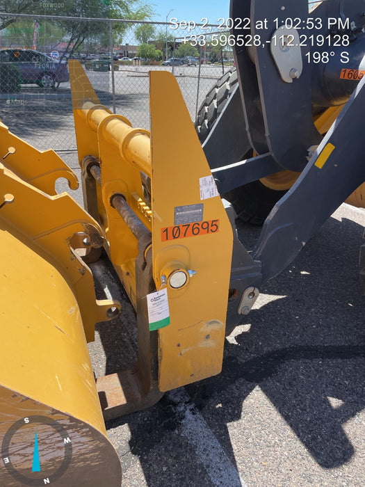 2020 JOHN DEERE 60" Wheel Loader Forks - John Deere