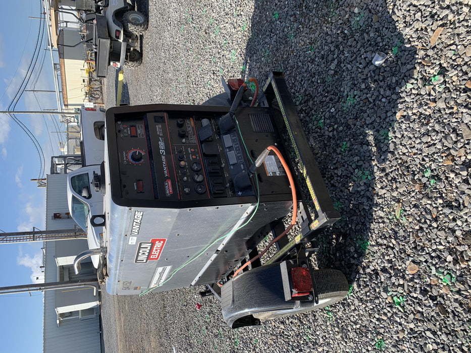 2019 Lincoln Electric Vantage 322 Welder Ready-Pak 3, Two wheel trailer, Fender and Light kit, Cable Rack