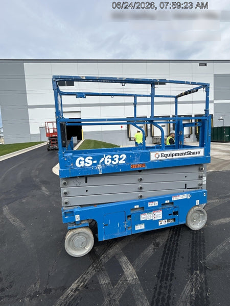 2022 GENIE GS-2632