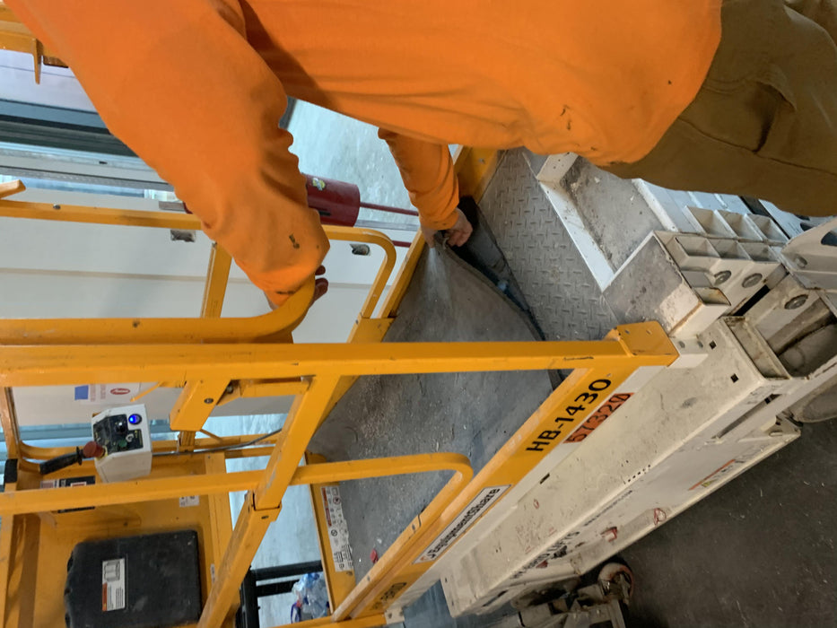 2016 CUSTOM EQUIPMENT HB-1430