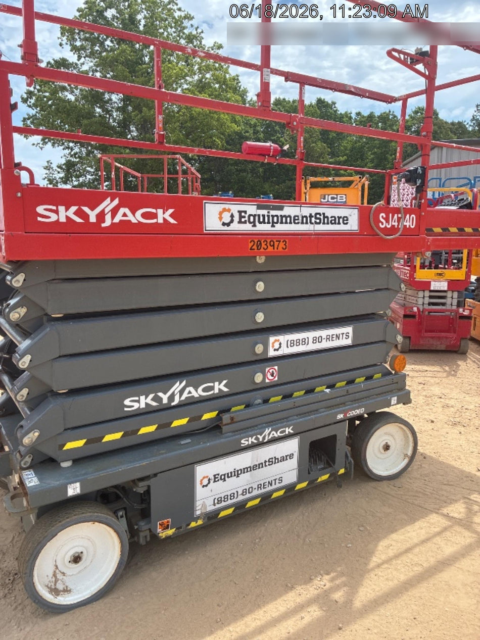 2022 SKYJACK SJ4740