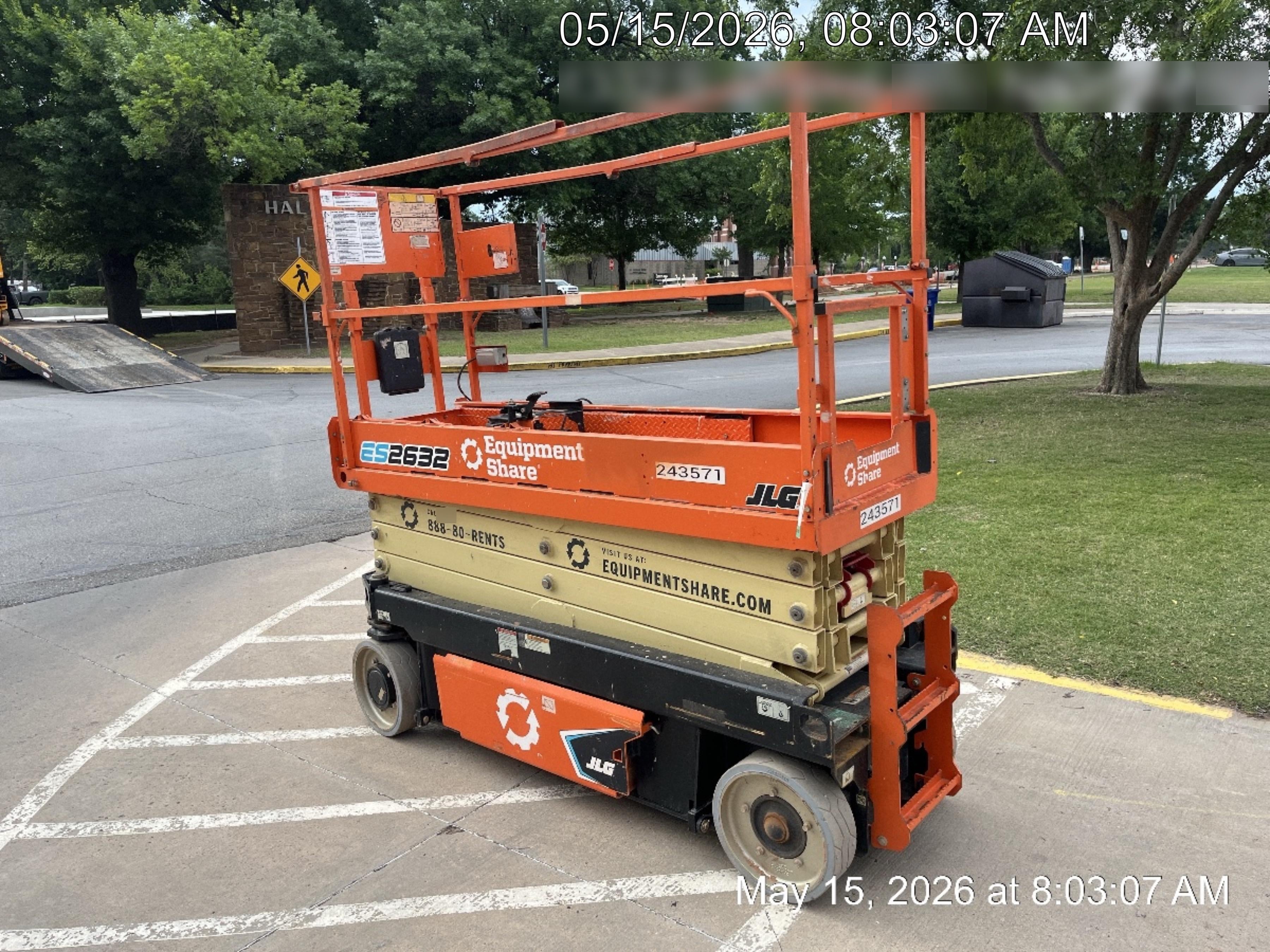 2022 JLG ES2632