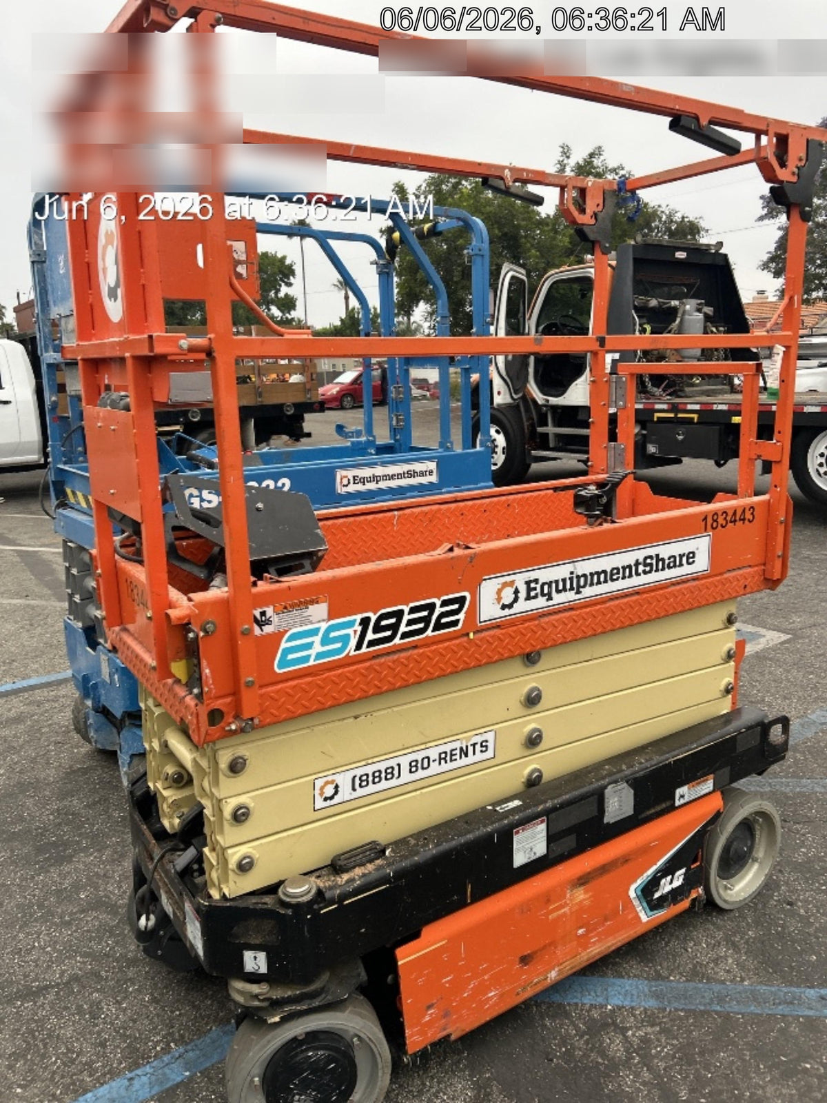 2021 JLG ES1932