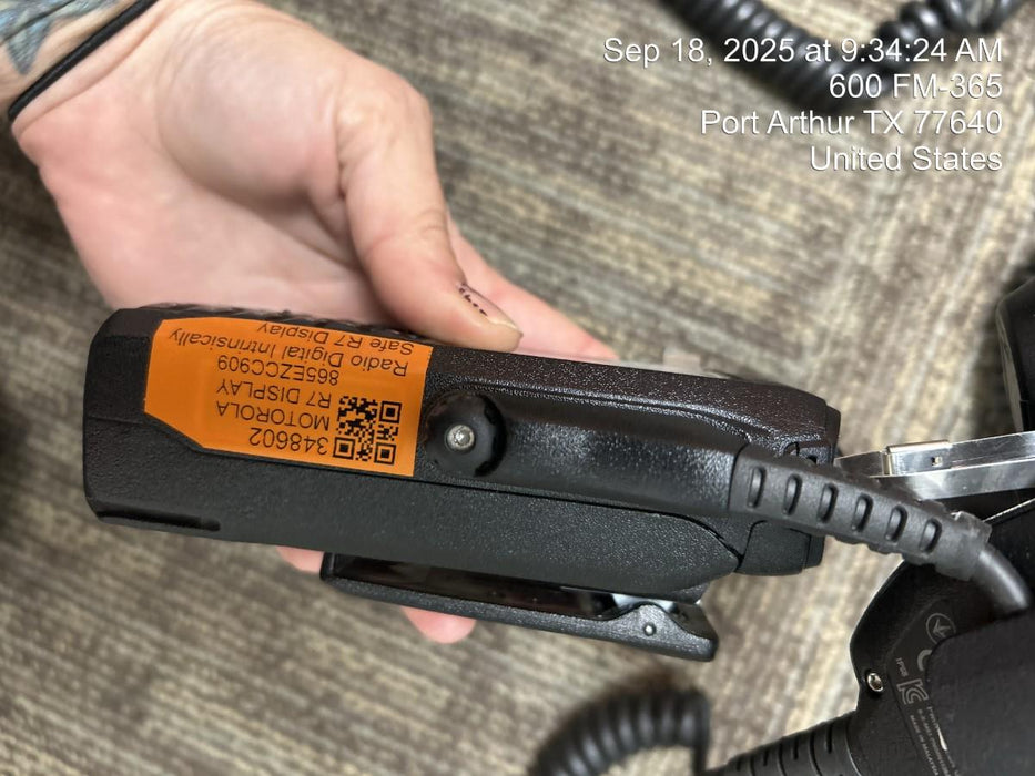 2023 MOTOROLA R7 DISPLAY