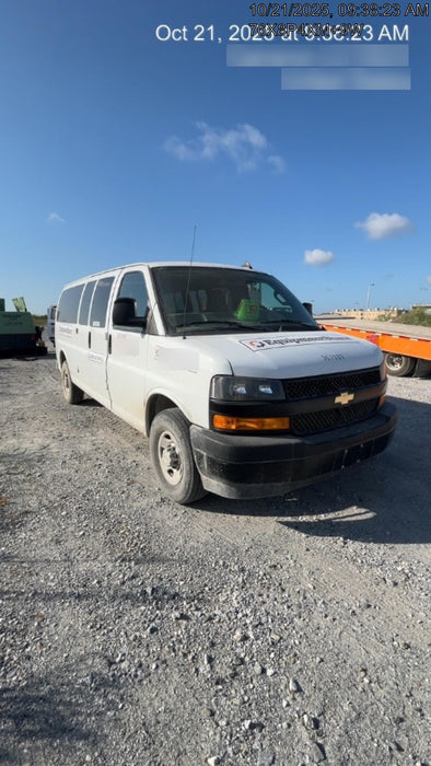 2023 CHEVROLET Express Van - Rental