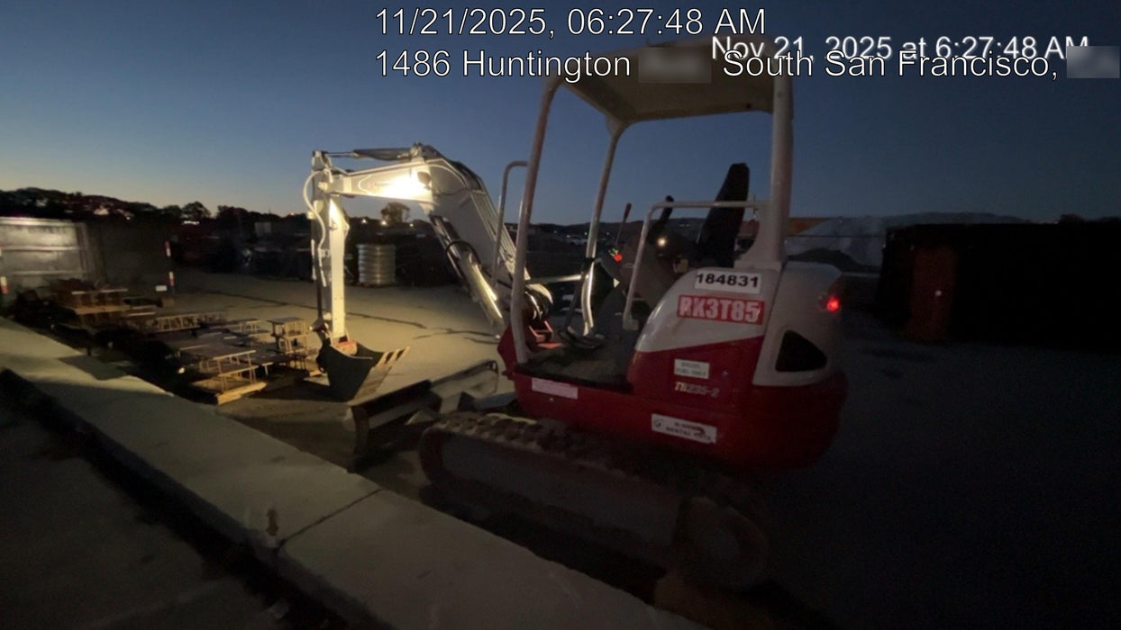 2021 TAKEUCHI TB235-2R