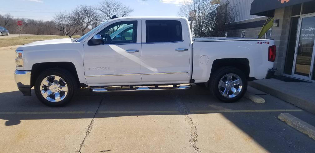 2018 CHEVROLET Silverado 1500 Premium