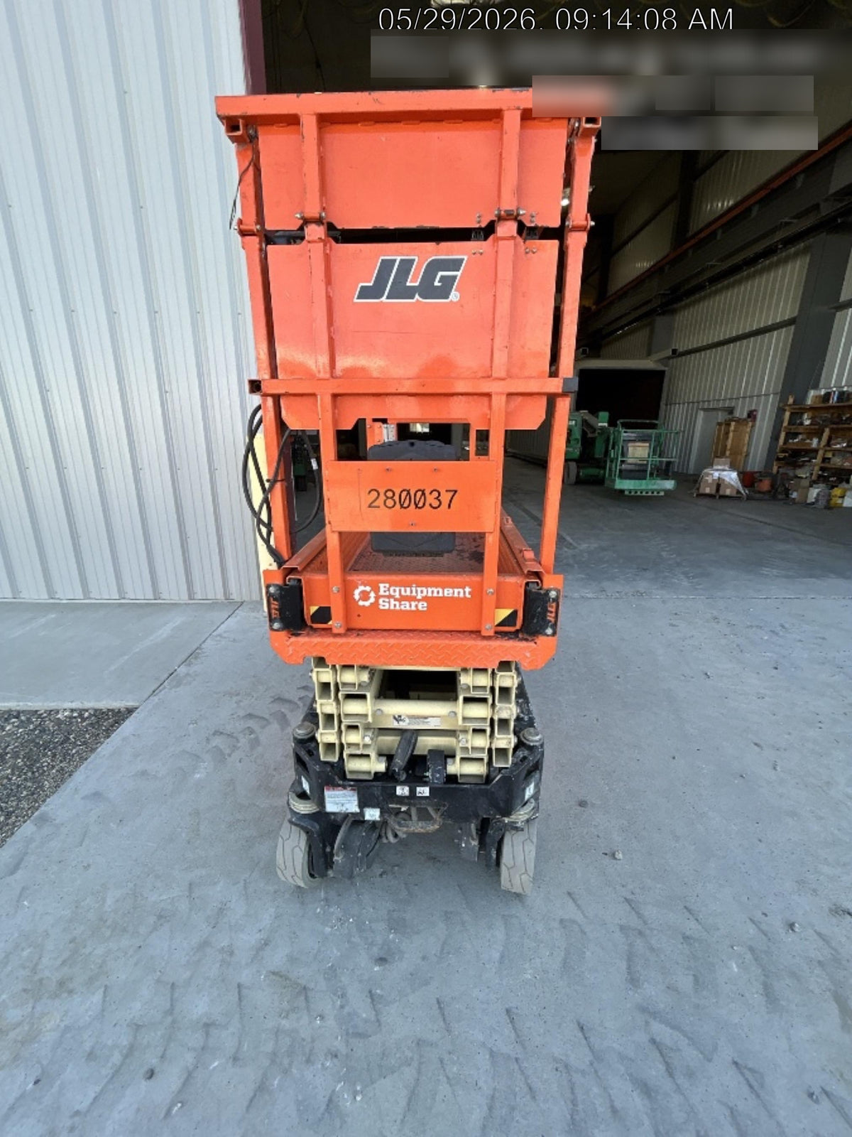 2022 JLG ES1932