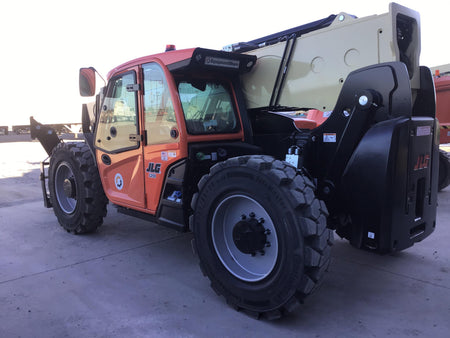 2020 JLG 1255