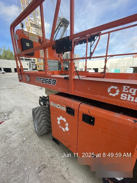 2022 JLG RT2669