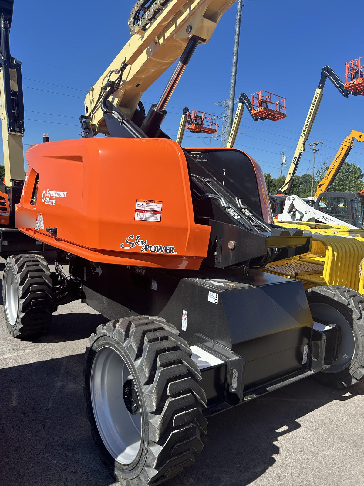 2026 JLG 660SJ