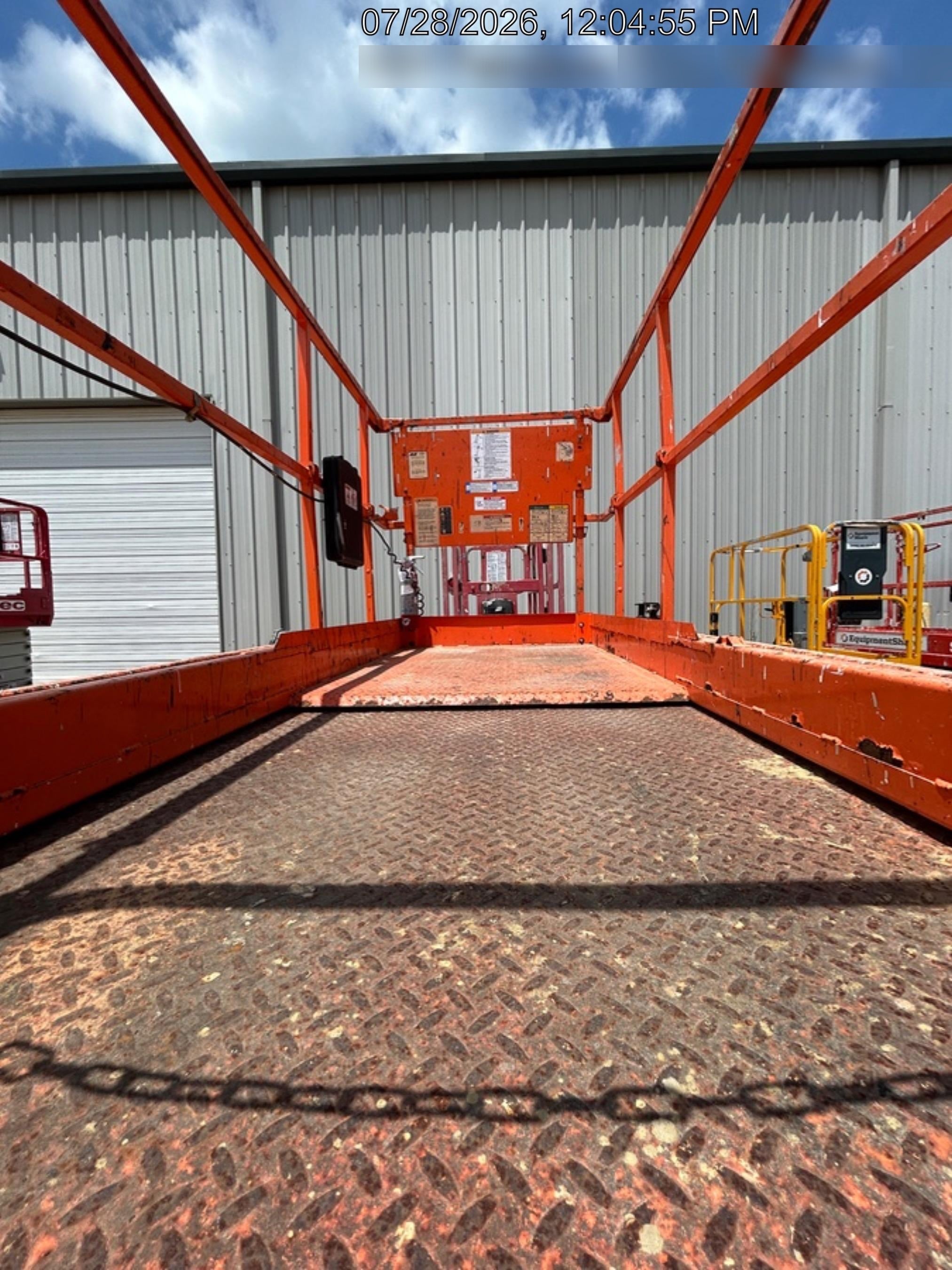 2016 JLG 3246ES