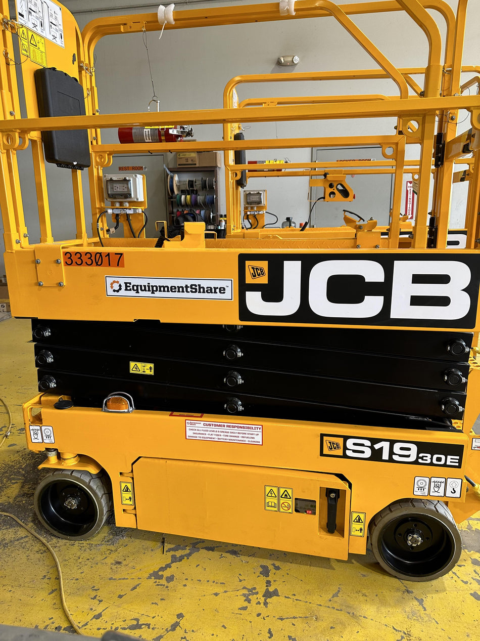 2023 JCB S1930E