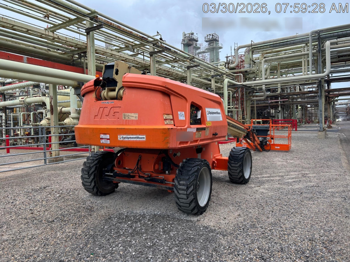 2019 JLG 660SJ