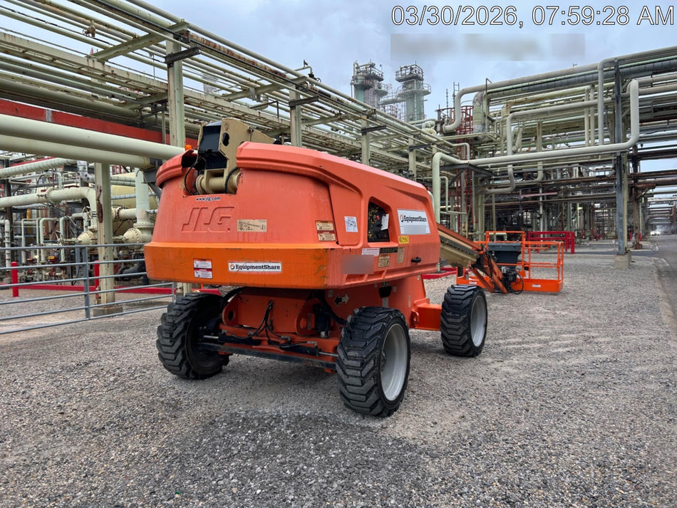 2019 JLG 660SJ