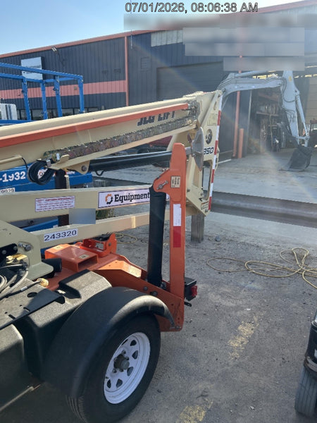 2022 JLG T350
