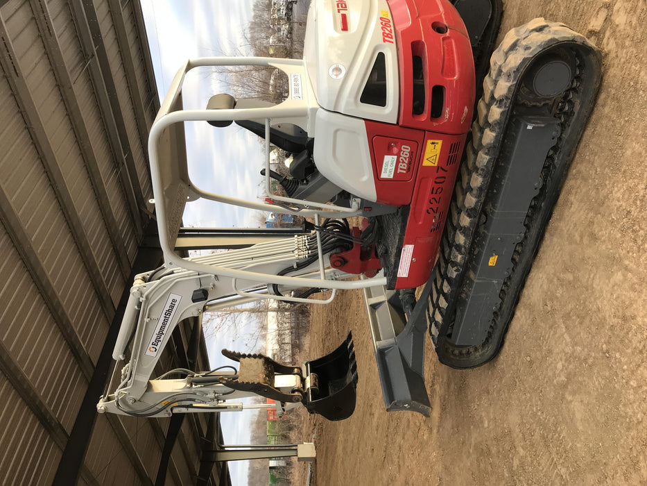 2019 Takeuchi TB260 Takeuchi TB260 Canopy w/Rubber Tracks, Auxiliary Hydraulics, Standard Blade, Manual QC