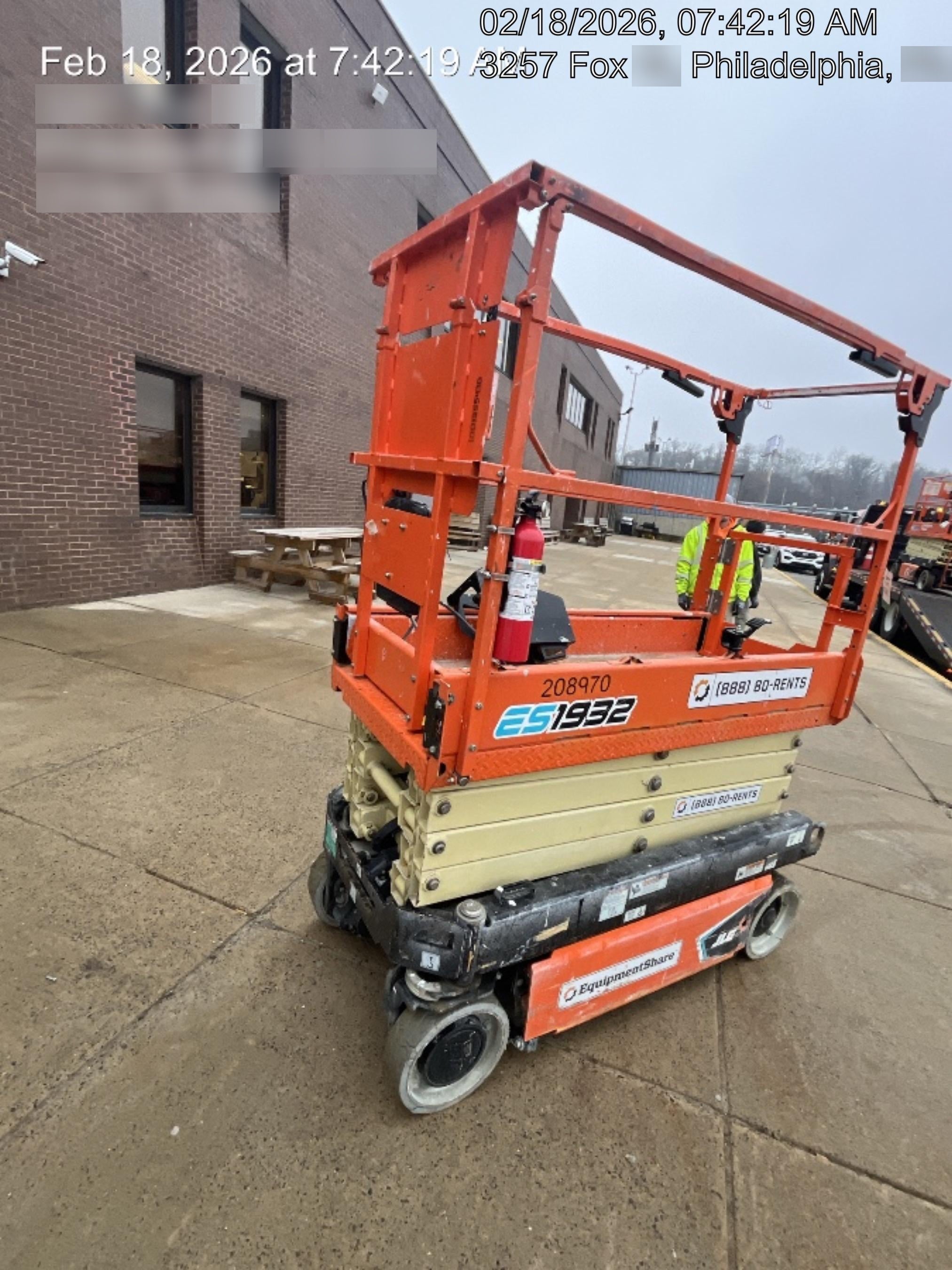2022 JLG ES1932