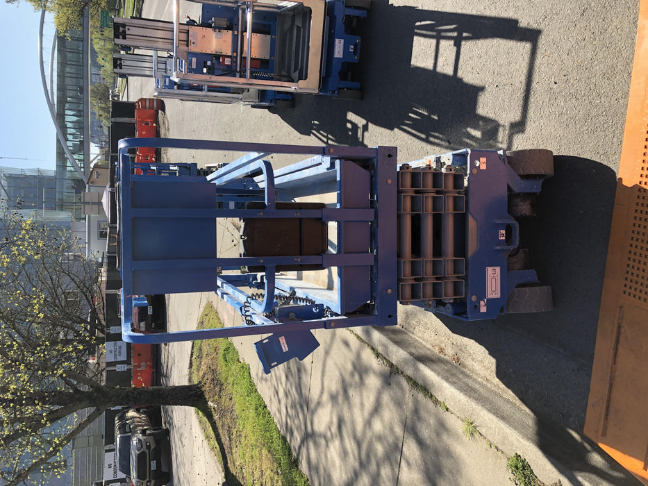 2019 Genie GS-1930 Half Height Swing Gate, 800W Inverter