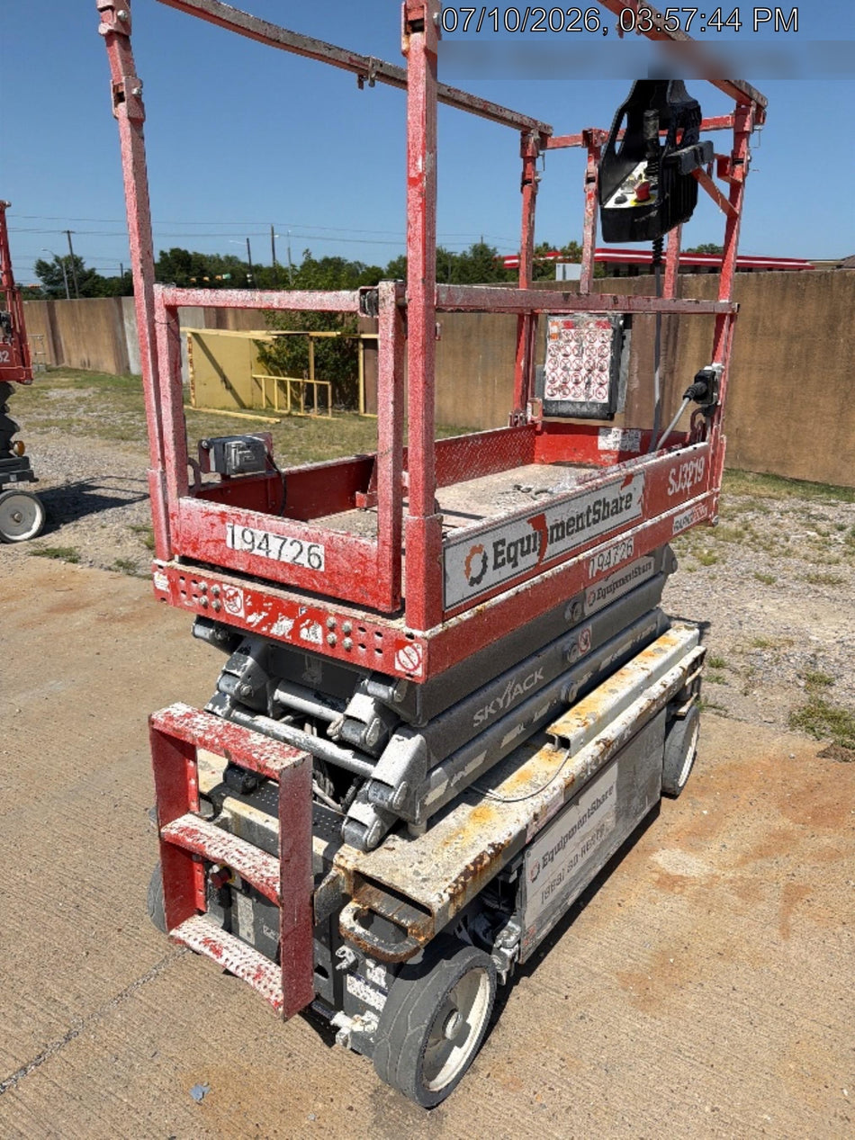 2021 SKYJACK SJ3219
