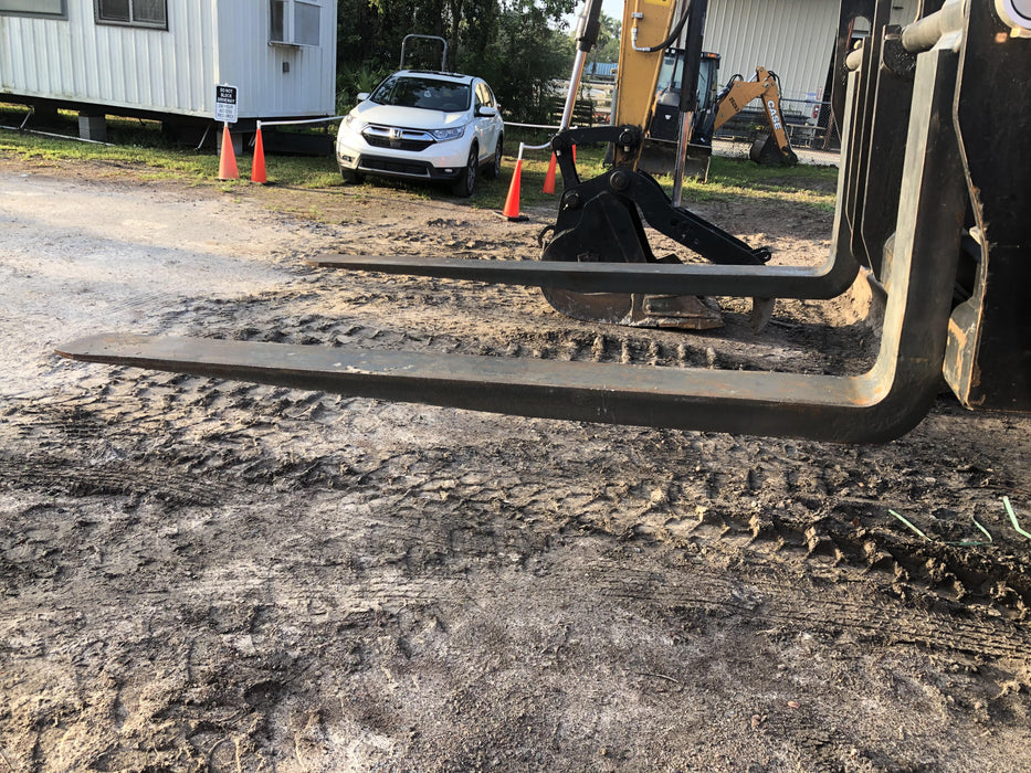 2020 Skytrak 8042 Canopy, Solid Tires, Work Lights, Beacon, Aux Hydraulics, Back up Alarm, Lifting Eye, ES Decals