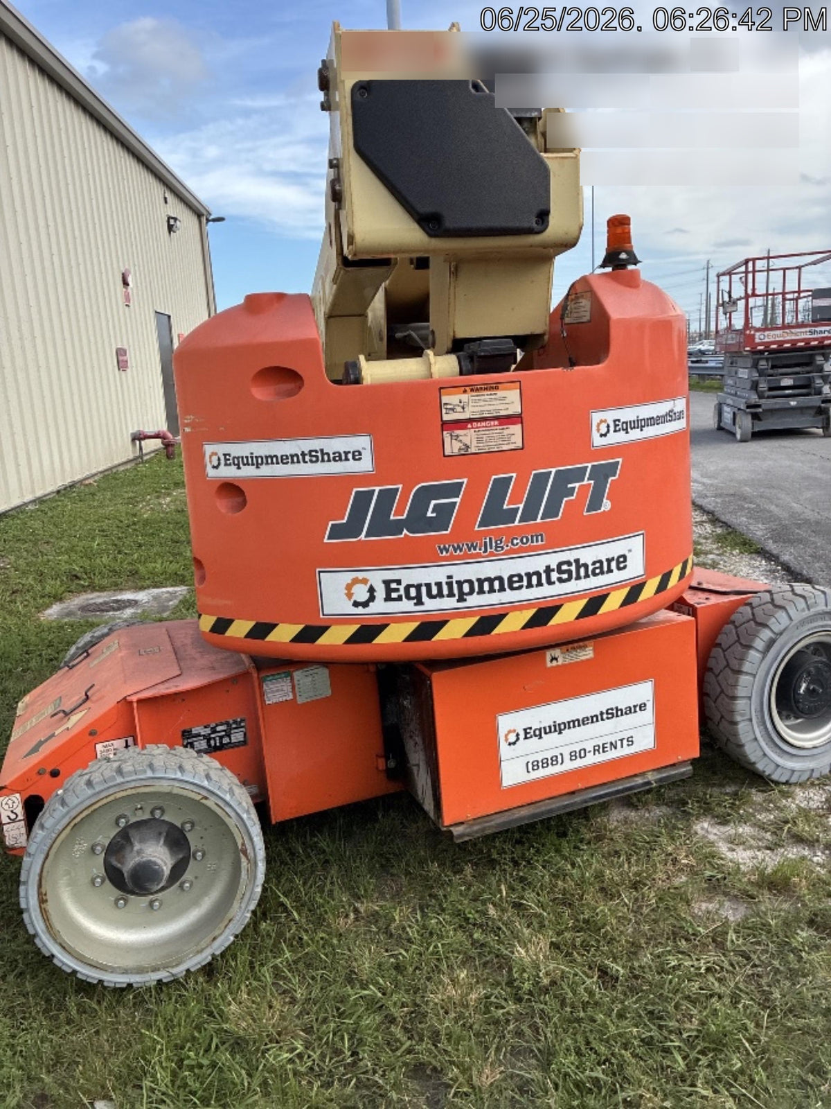 2022 JLG E400AJP Narrow