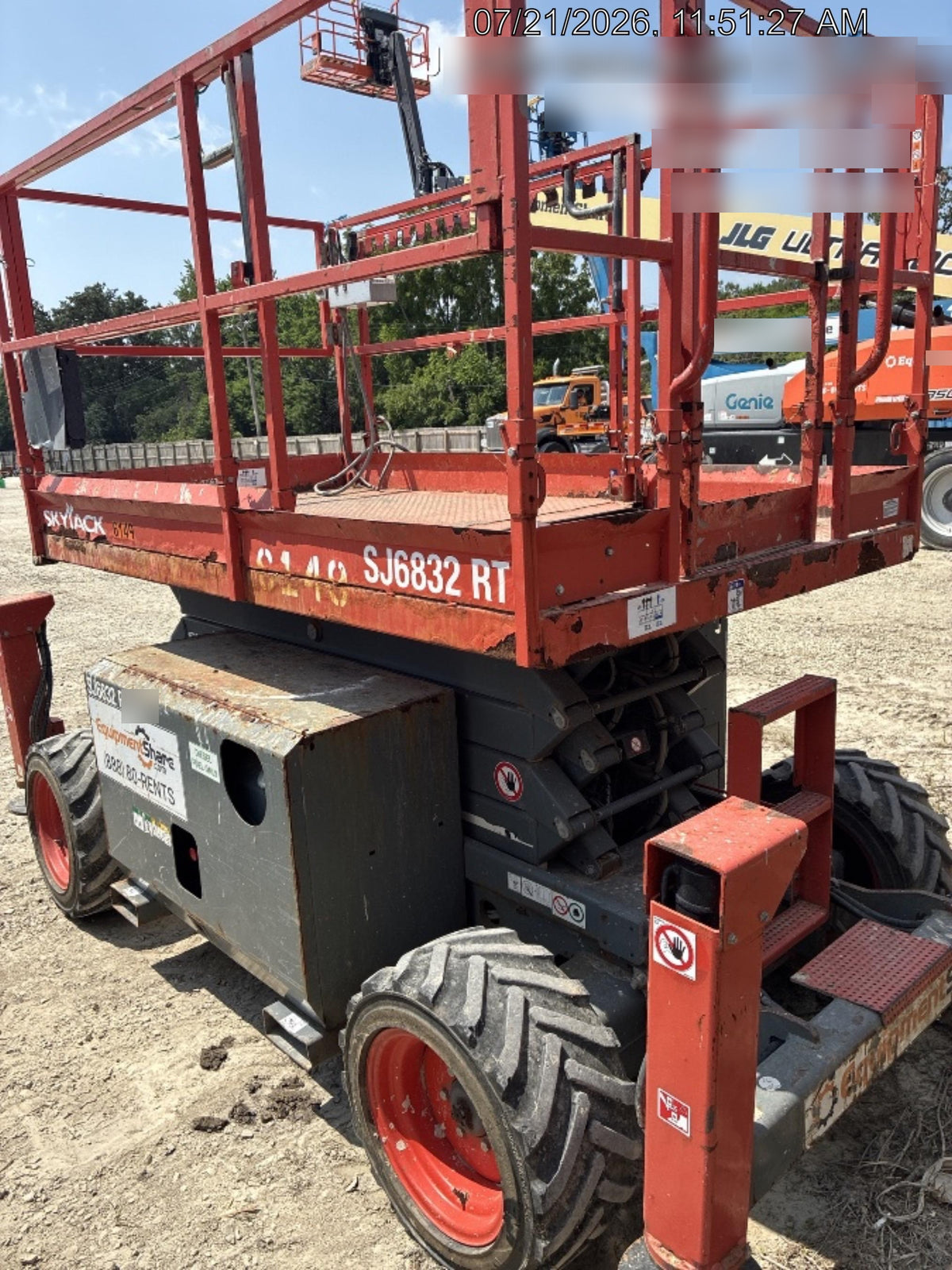 2017 SKYJACK SJ6832 RT