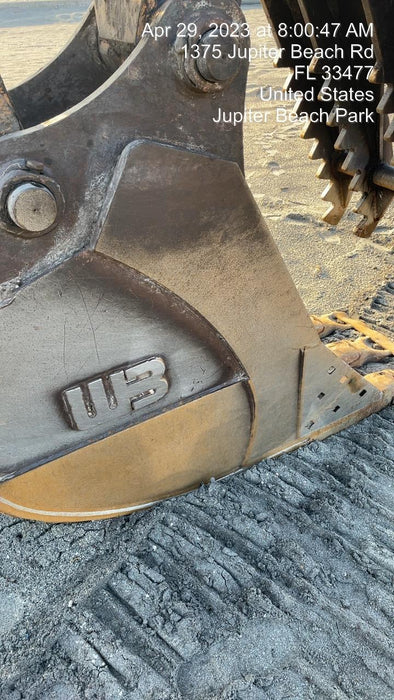 2016 CASE 48" Bucket - Case