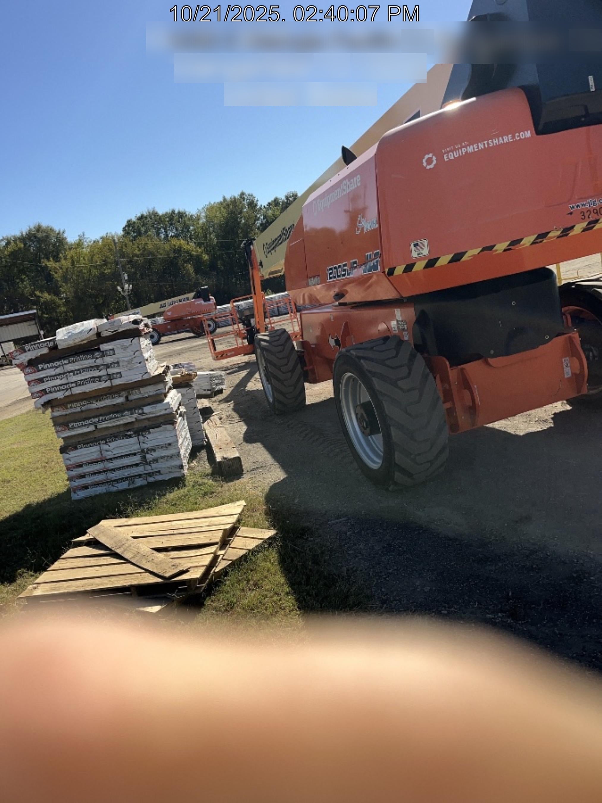 2023 JLG 1200SJP