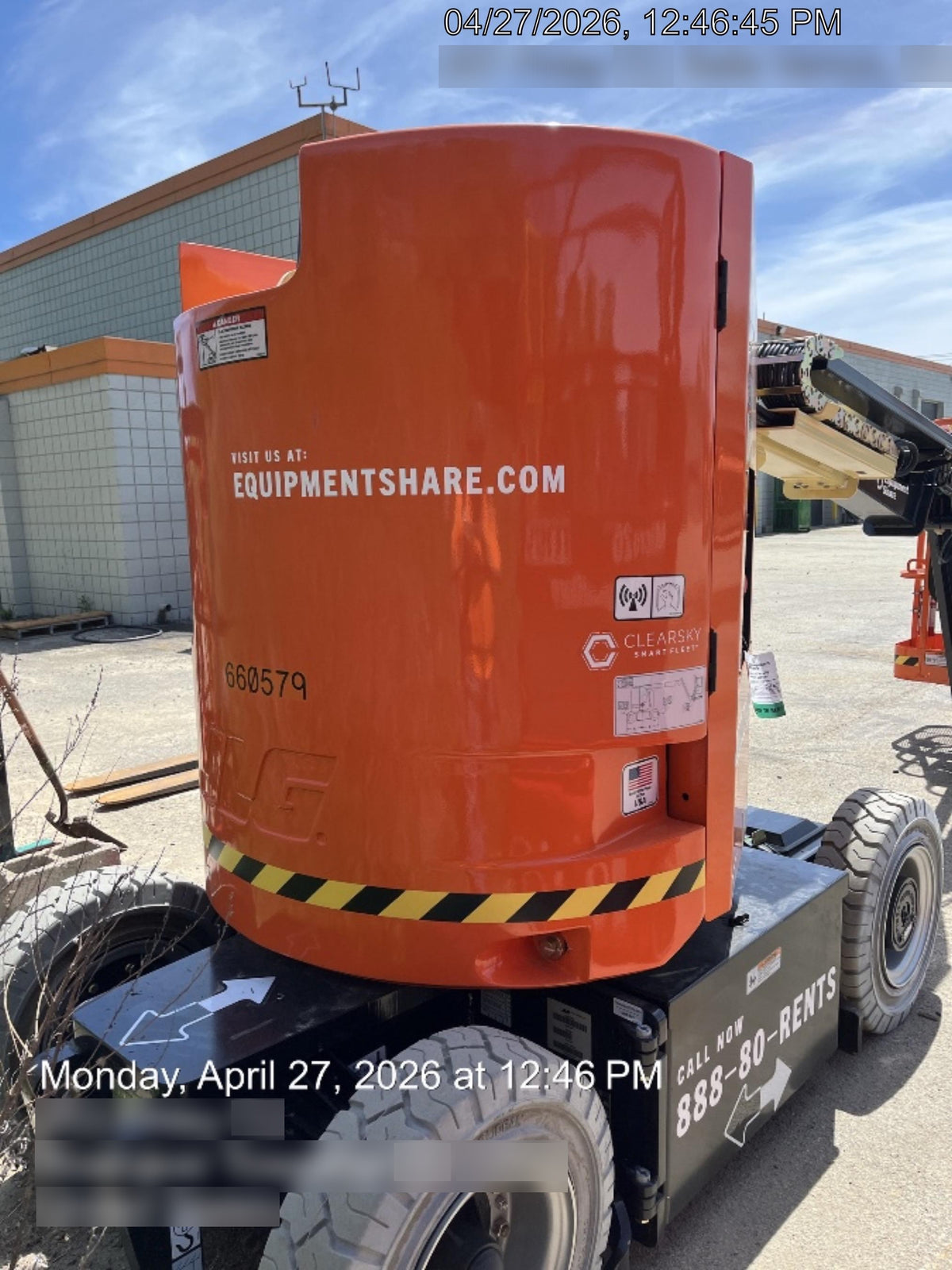 2026 JLG E300AJP
