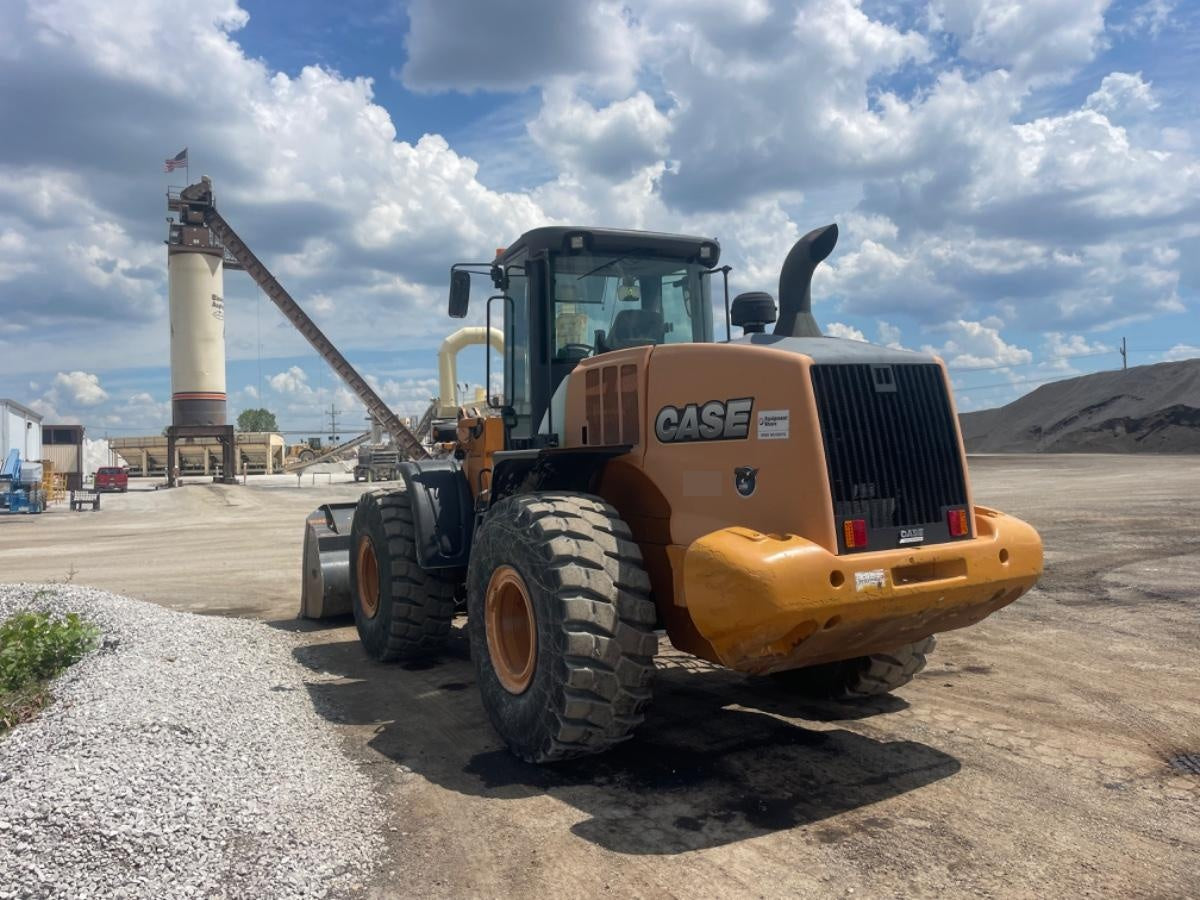 2015 CASE 821F