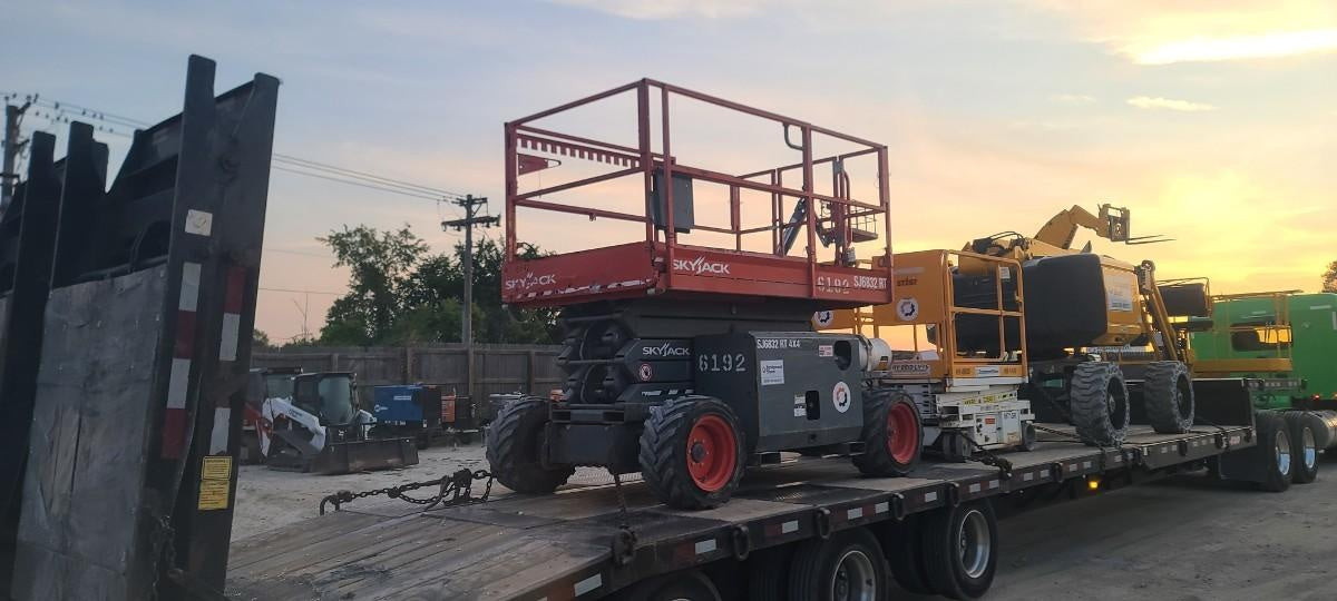 2017 SKYJACK SJ6832 RT