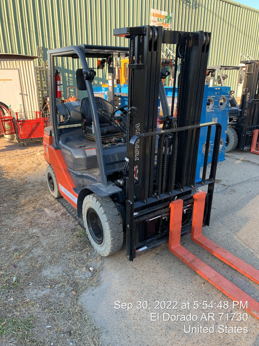 2022 TOYOTA 50-8FGU25