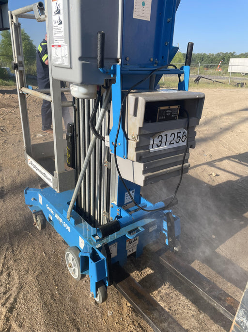 2021 GENIE AWP-30S DC