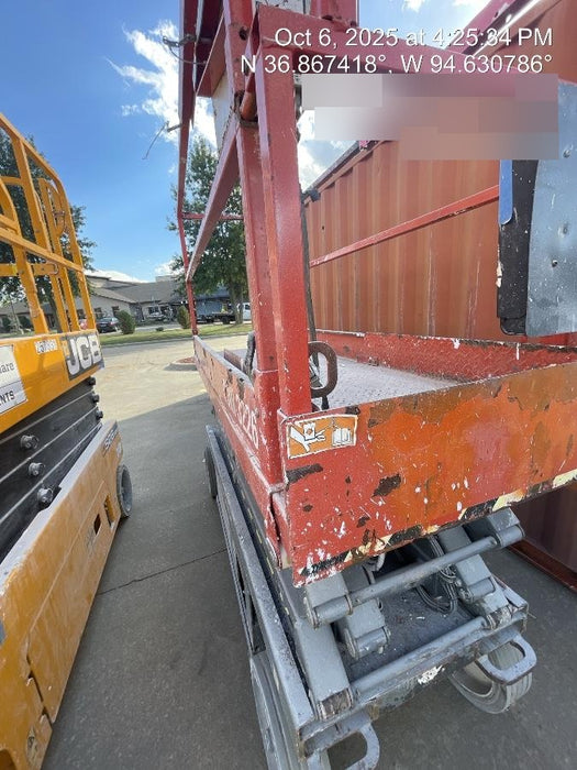 2016 Skyjack SJIII-3226 26' Electric Scissor Lift