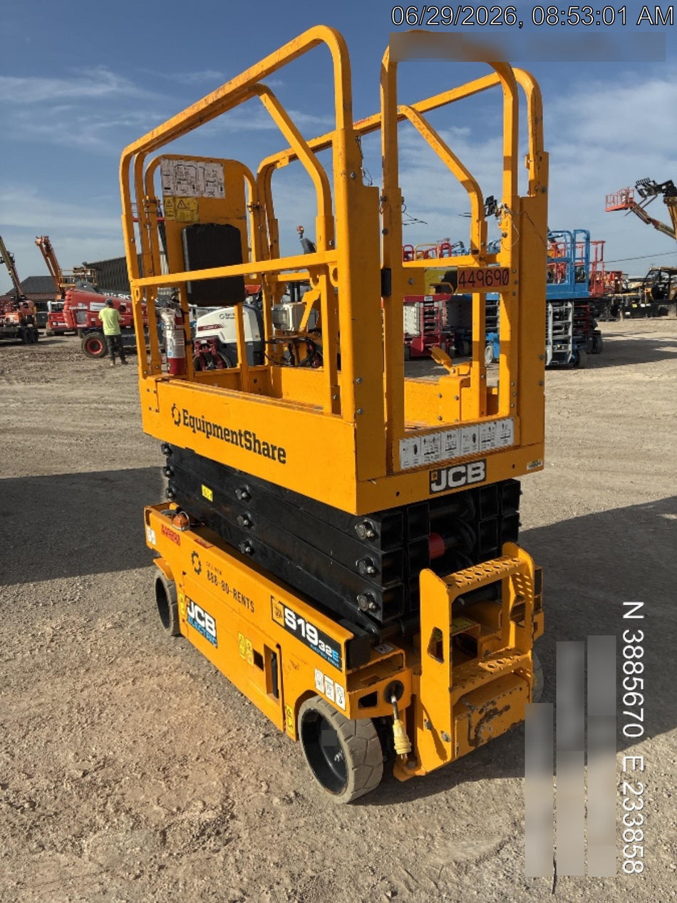 2024 JCB S1932E