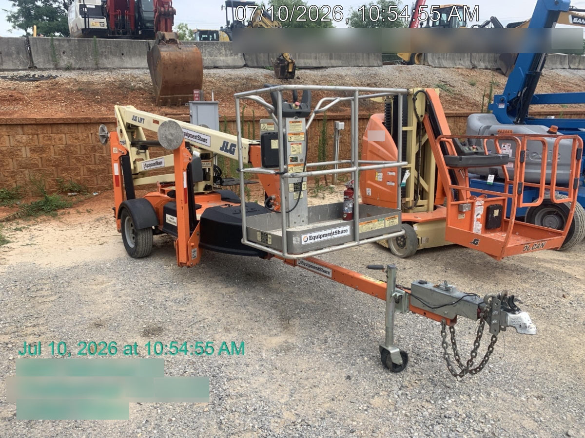 2022 JLG T350