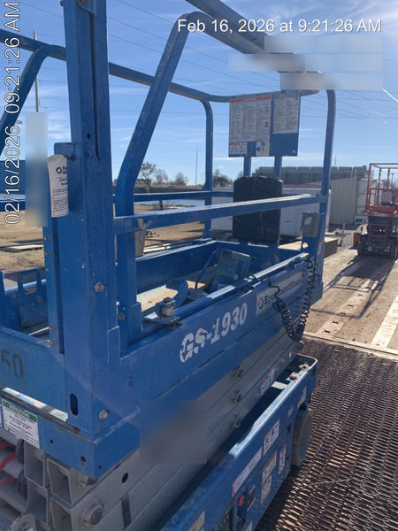 2020 Genie GS-1930 Solid Non Marking Tires, Beacon, Folding rails with half height swing gate