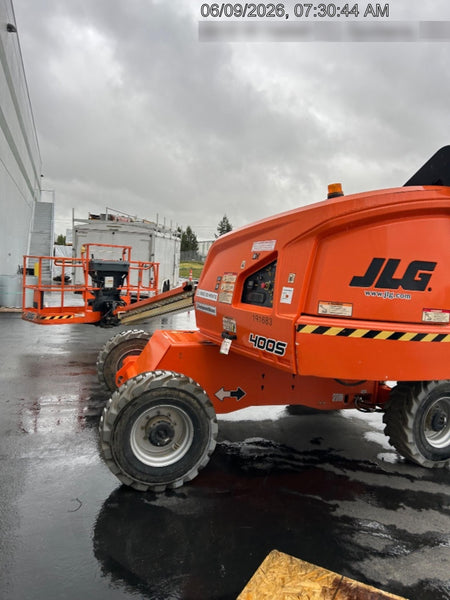 2021 JLG 400S