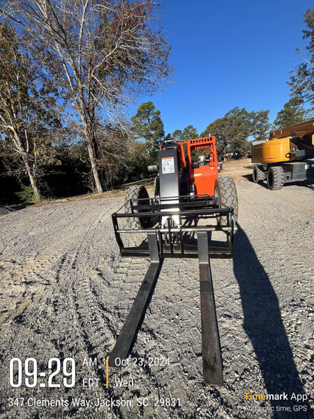 2024 SKYTRAK 8042
