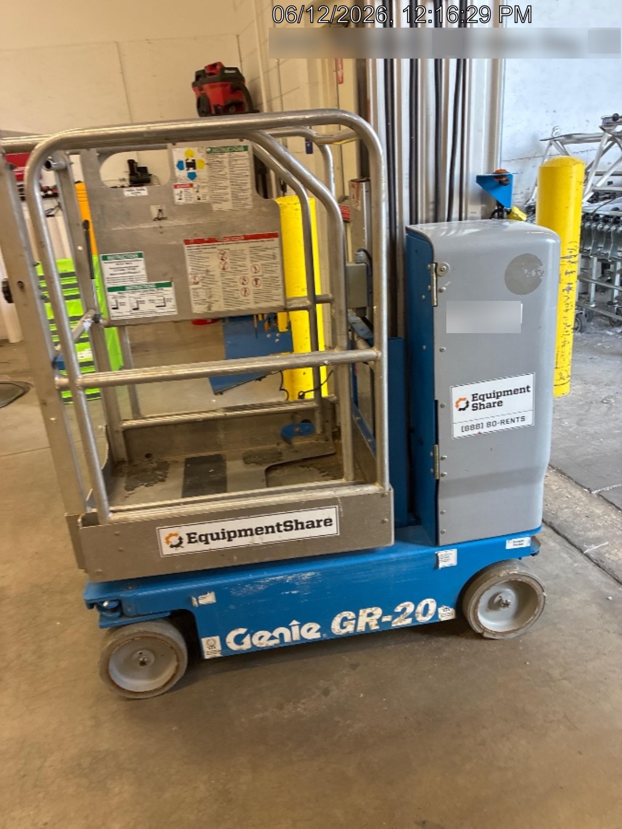 2020 GENIE GR-20