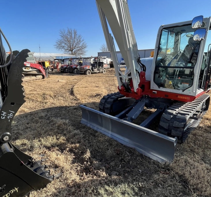 2023 TAKEUCHI TB290C