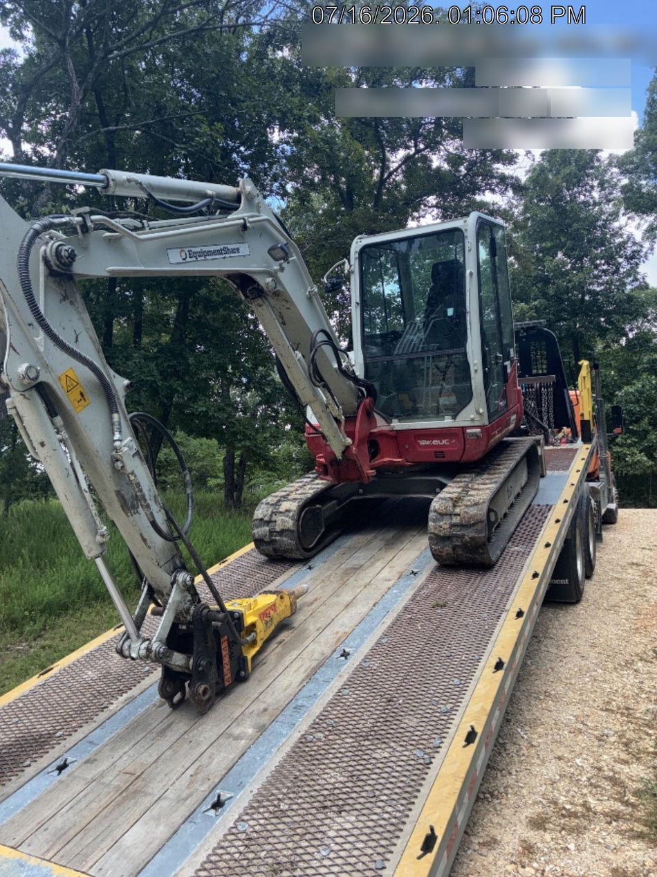 2023 TAKEUCHI TB250-2CR