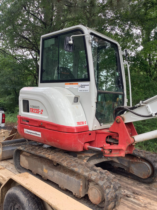 2020 TAKEUCHI TB-235-2CR
