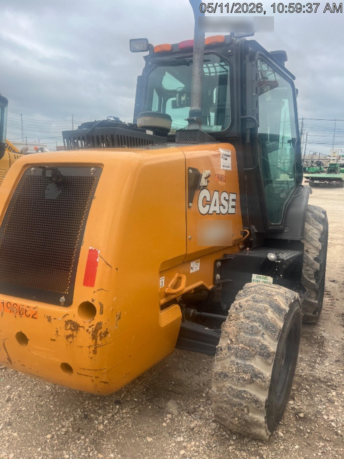 2021 CASE 588H
