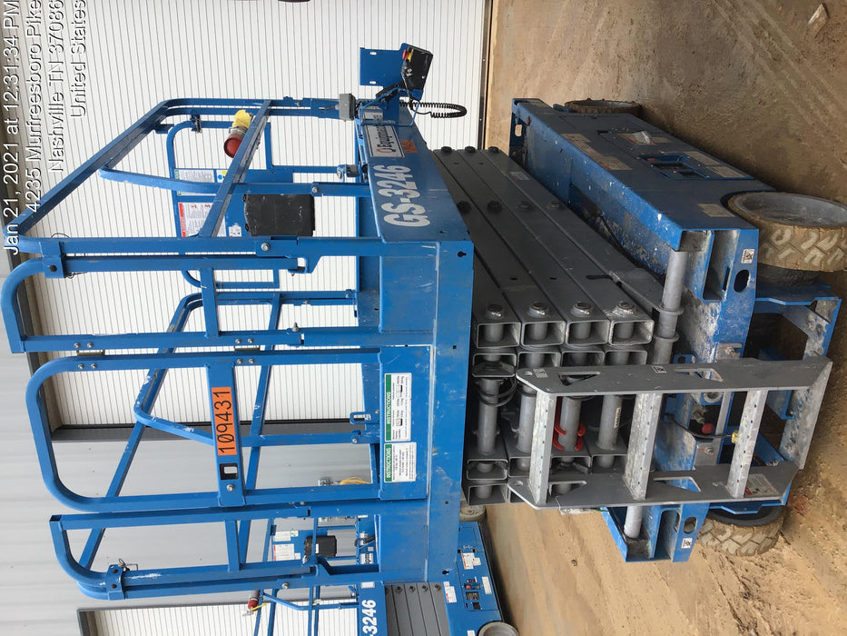 2020 Genie GS-3246 Standard, Folding full height swing gate