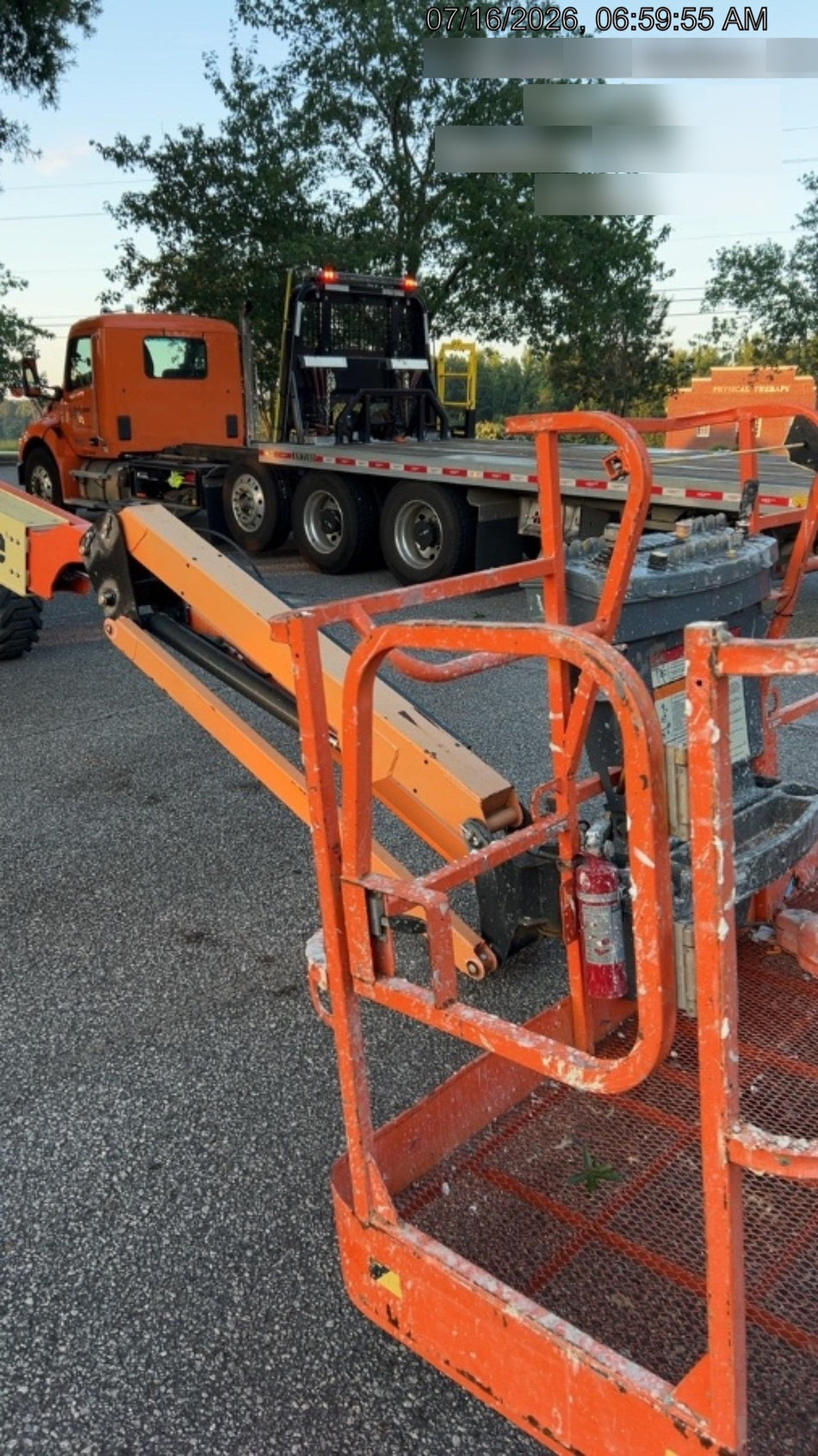 2023 JLG 460SJ