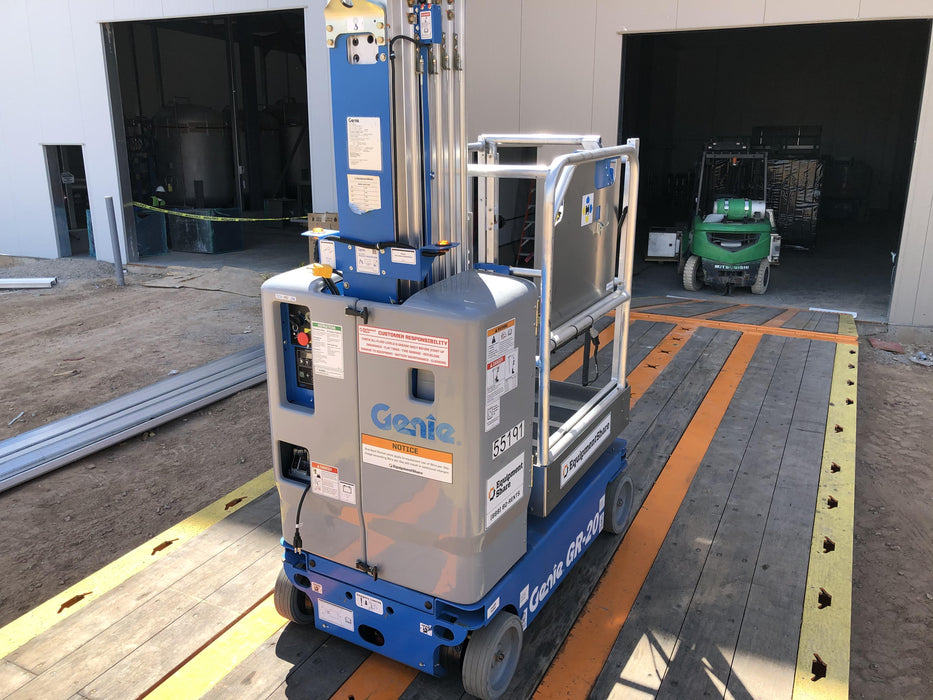 2019 GENIE GR-20